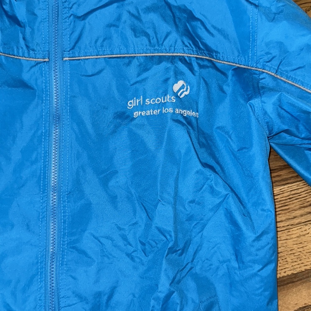 Girl Scouts teal windbreaker jacket with hood - never worn!  Los Angeles rare!